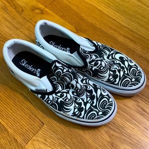Sketchers vintage Cali black and white paisley skate shoes size 8